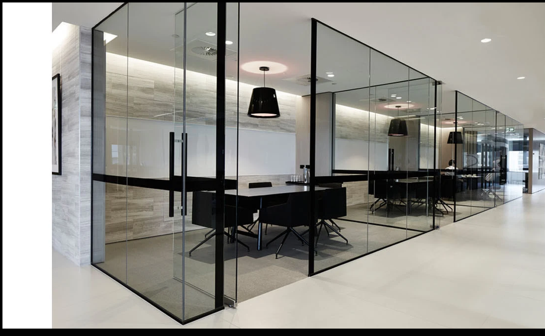 Ganzglaslösungen & Bürotrennsysteme